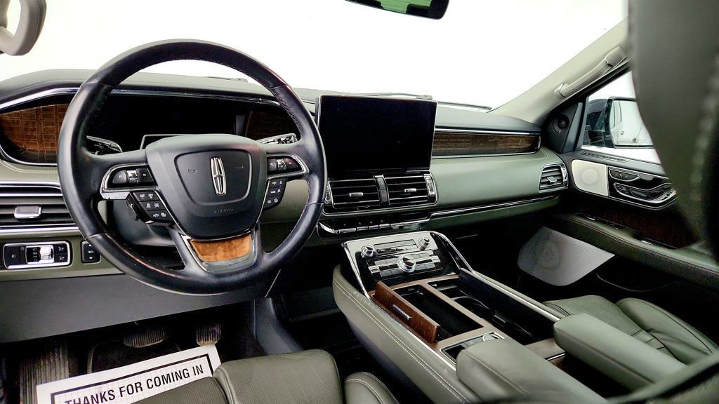 Used 2022 Lincoln Navigator Black Label AWD/4WD image 12