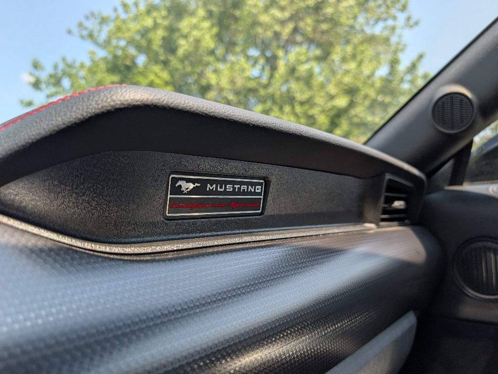 Used 2020 Ford Mustang GT Premium w/ Equipment Group 401A RWD image 19