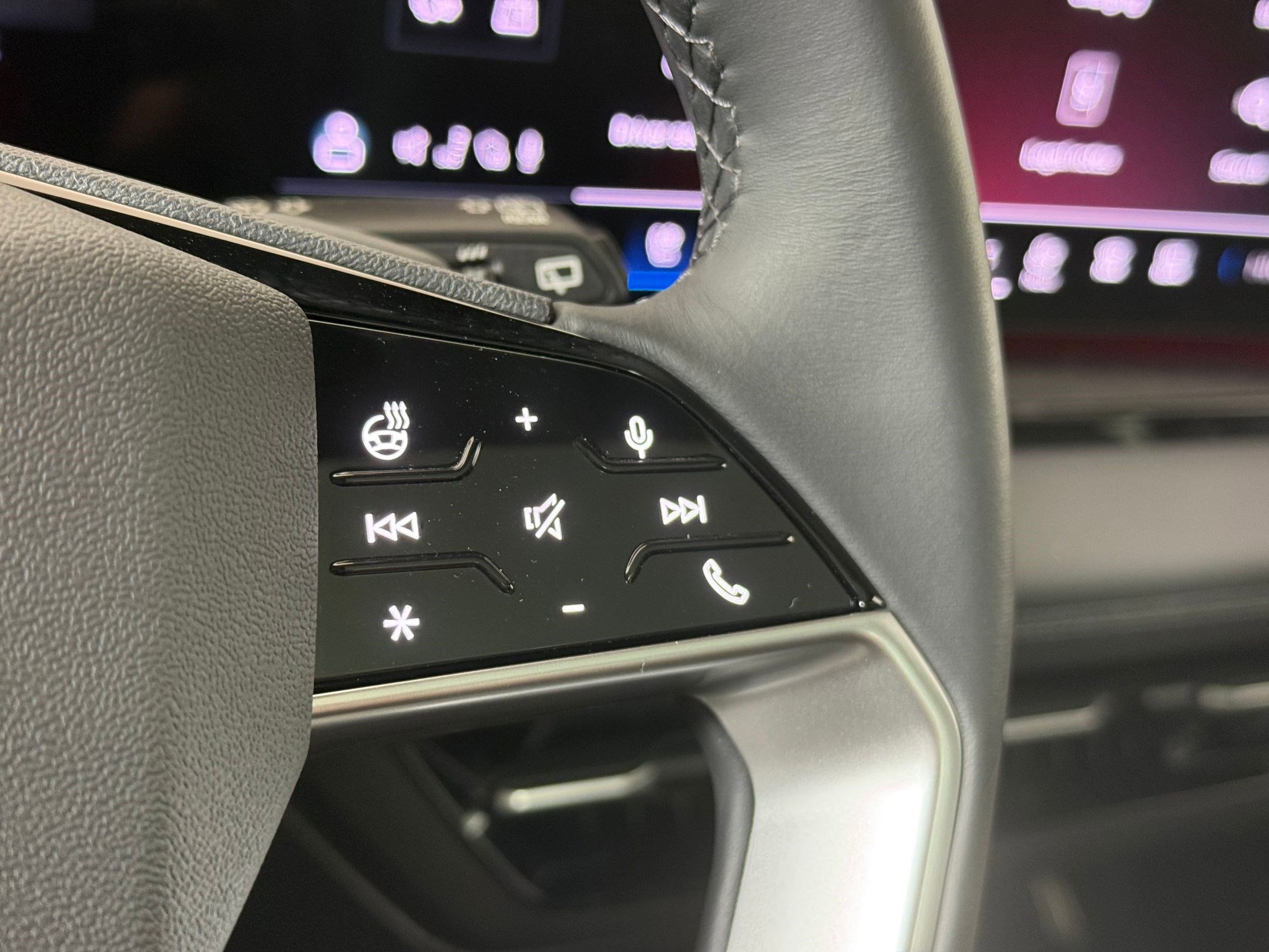 New 2025 Audi Q6 e-tron Premium Plus image 26