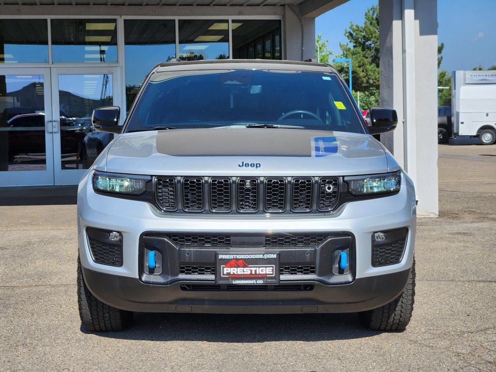 Used 2023 Jeep Grand Cherokee Trailhawk w/ Advanced Protech Group II AWD/4WD image 5