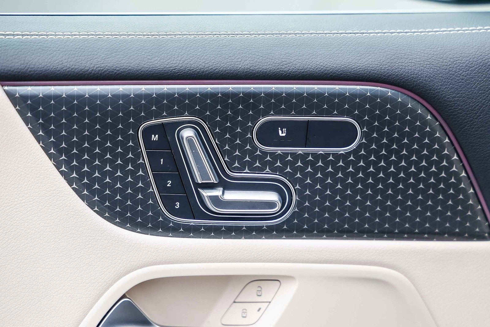 Certified 2025 Mercedes-Benz GLB 250 GLB 250 image 22