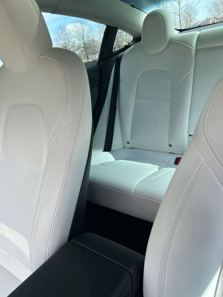 Used 2022 Tesla Model 3 image 29