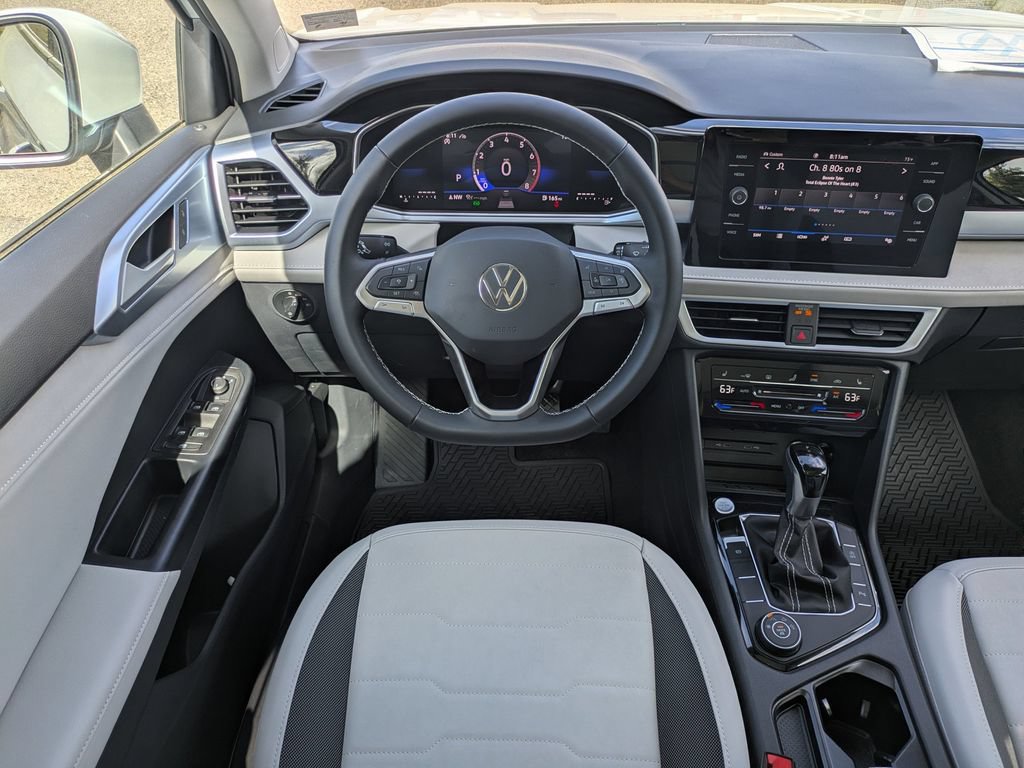New 2026 Volkswagen Taos SE AWD/4WD image 16