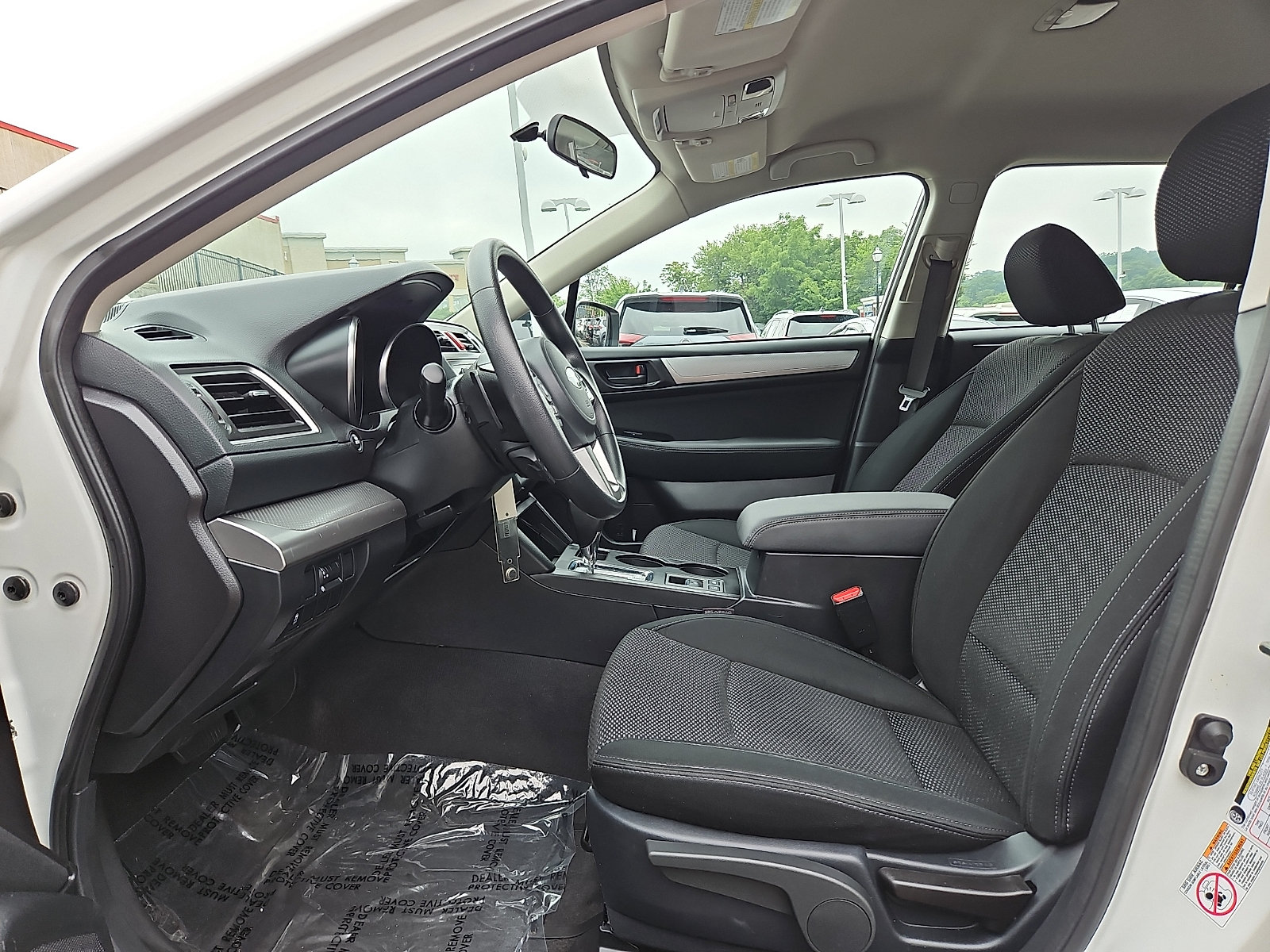 Used 2017 Subaru Outback 2.5i AWD/4WD image 13