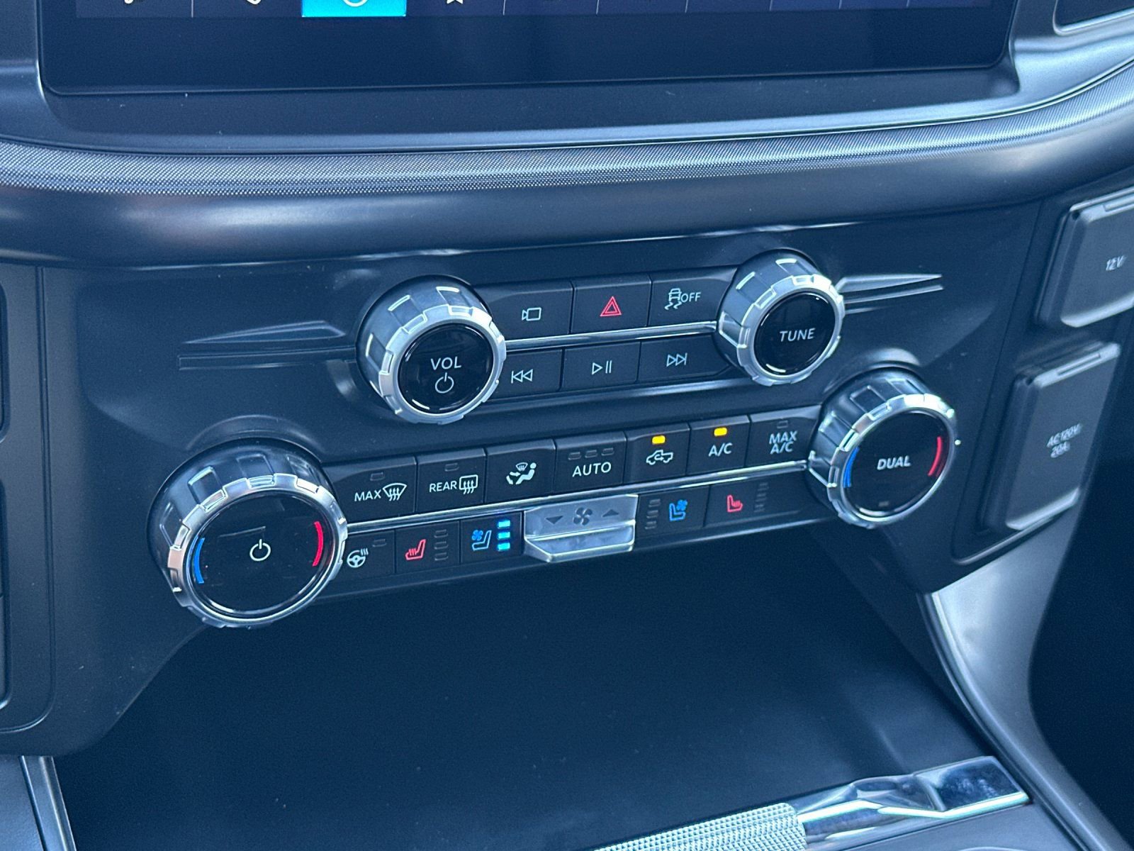 New 2025 Ford F150 Tremor w/ Equipment Group 402A High image 24