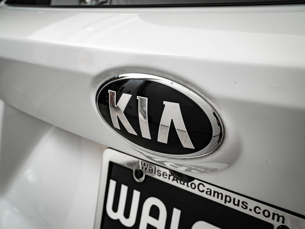 Used 2021 Kia Sorento SX Prestige image 18