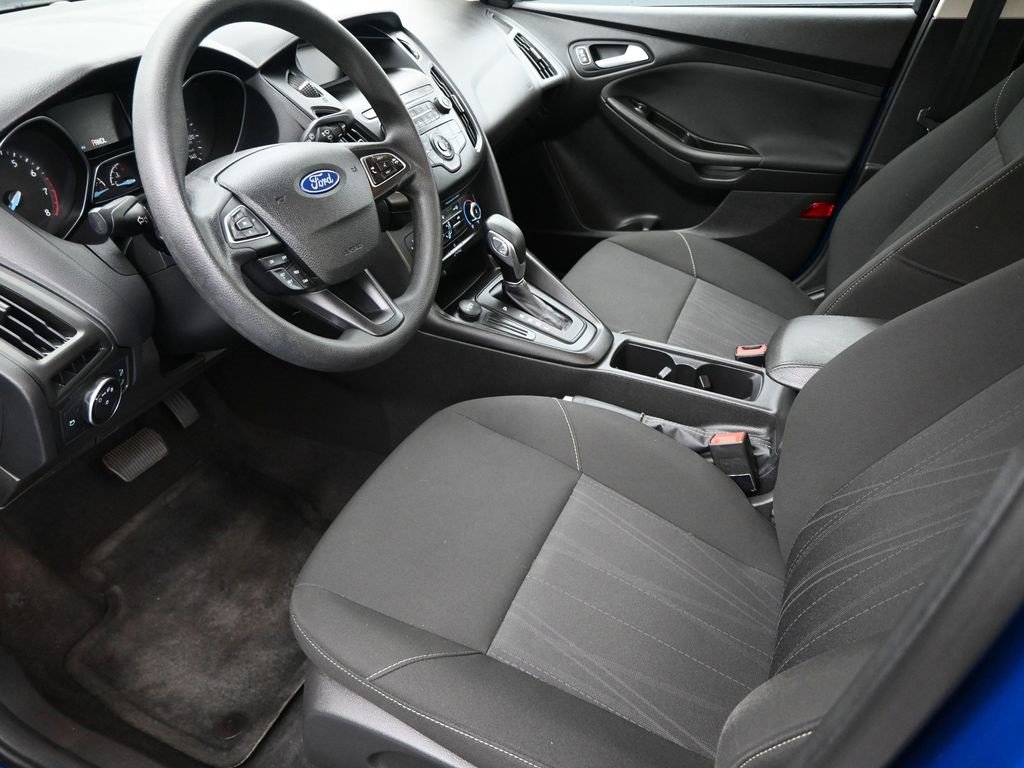 Used 2018 Ford Focus SE image 9