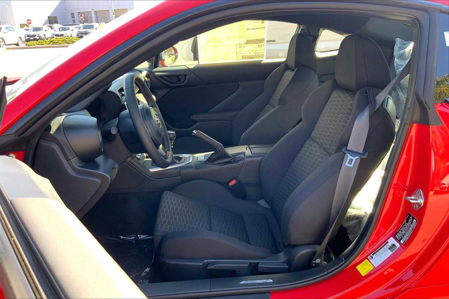 New 2025 Toyota GR86 image 9