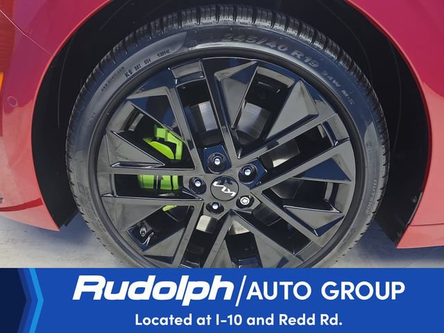 Used 2025 Kia K5 GT w/ GT1 Package FWD image 36