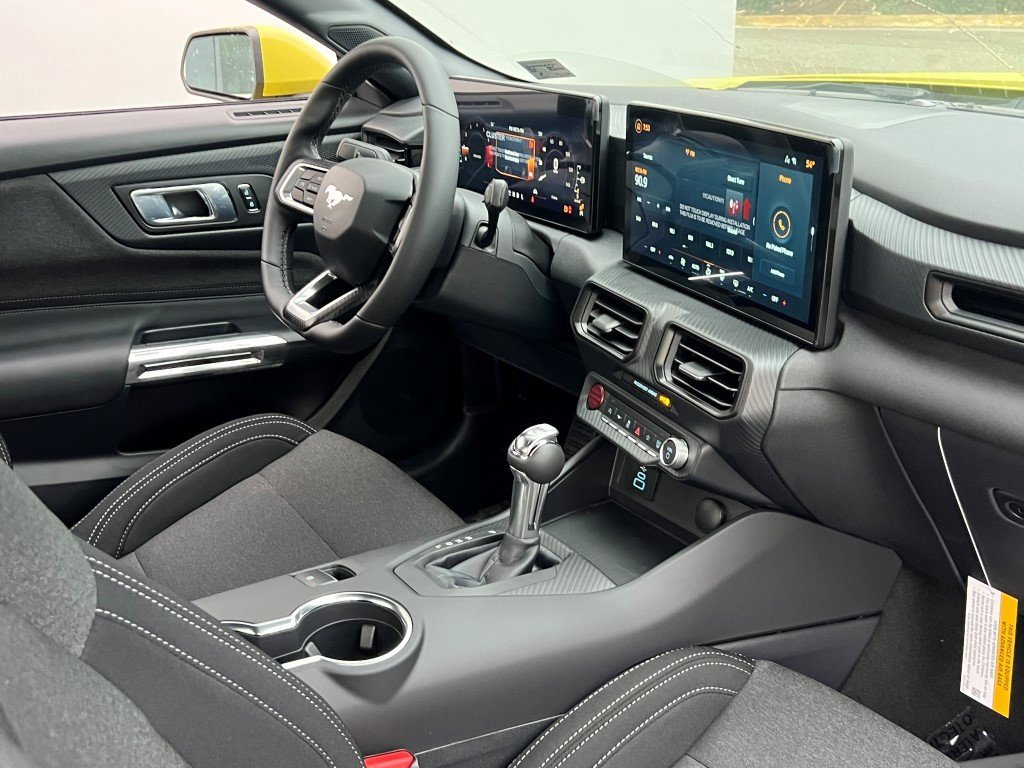 New 2025 Ford Mustang Coupe image 9