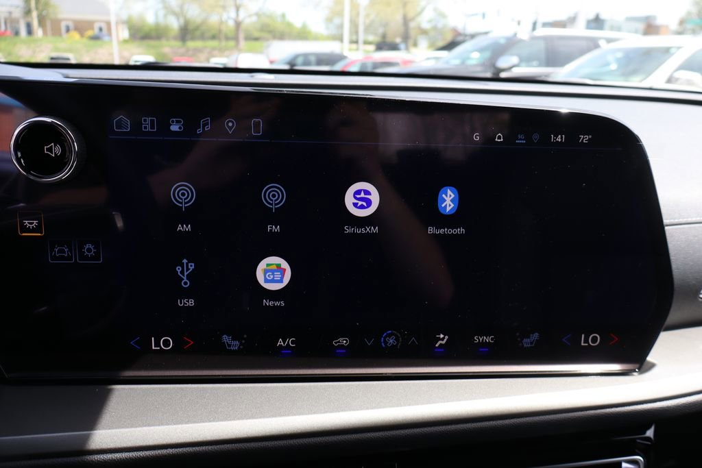 New 2026 Chevrolet Traverse LT AWD/4WD image 25