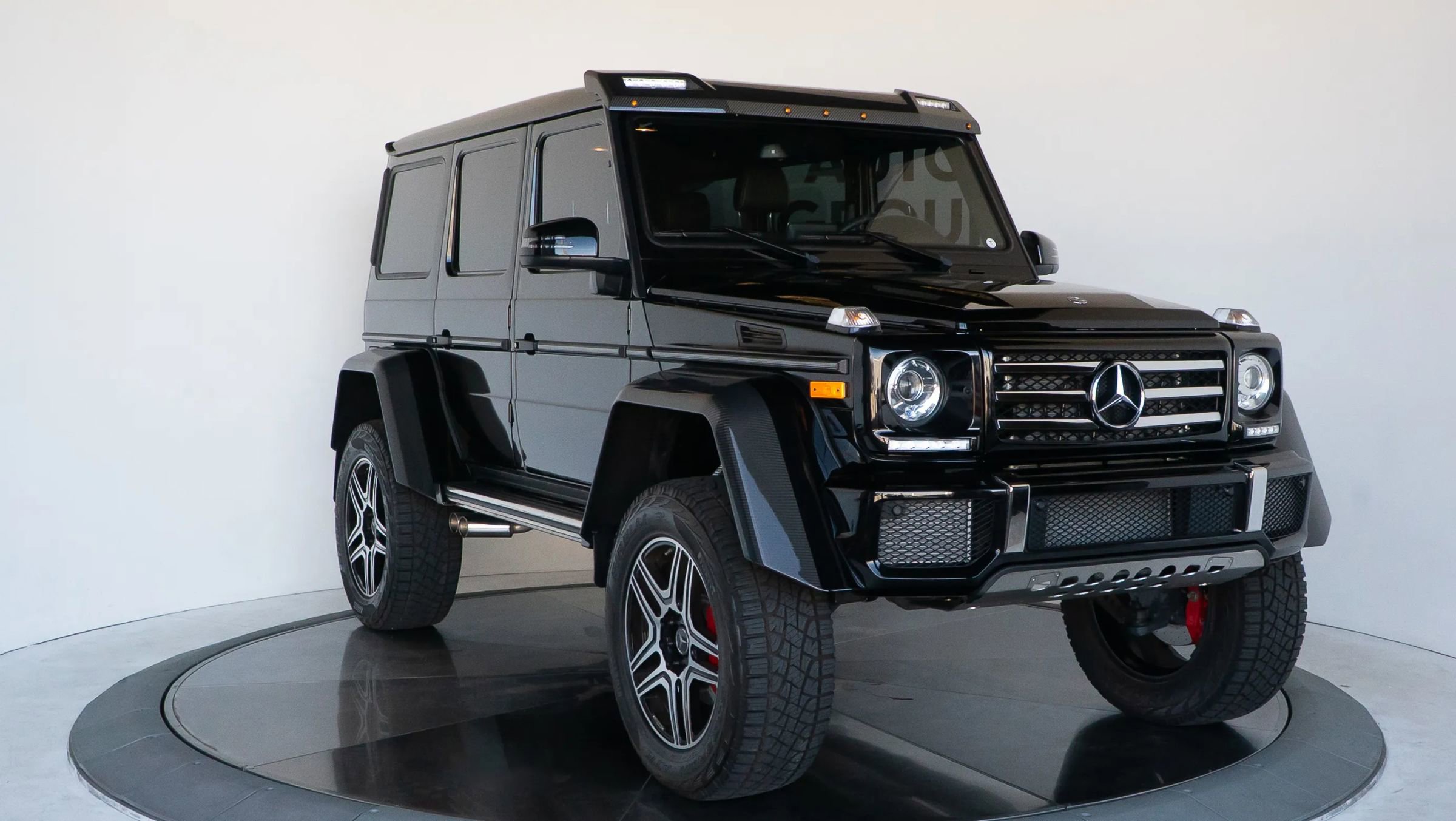 Used 2017 Mercedes-Benz G 550 Squared image 8