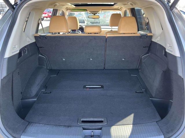 Used 2023 Nissan Rogue Platinum w/ Platinum Premium Package image 7