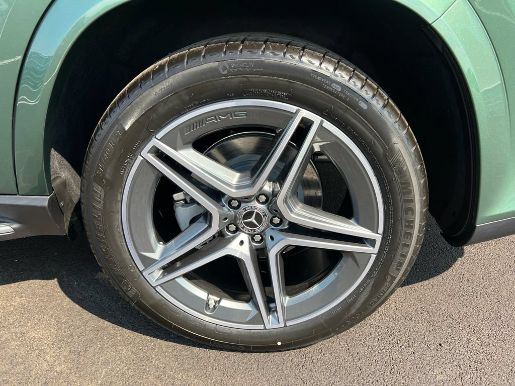 New 2026 Mercedes-Benz GLS 450 4MATIC image 35