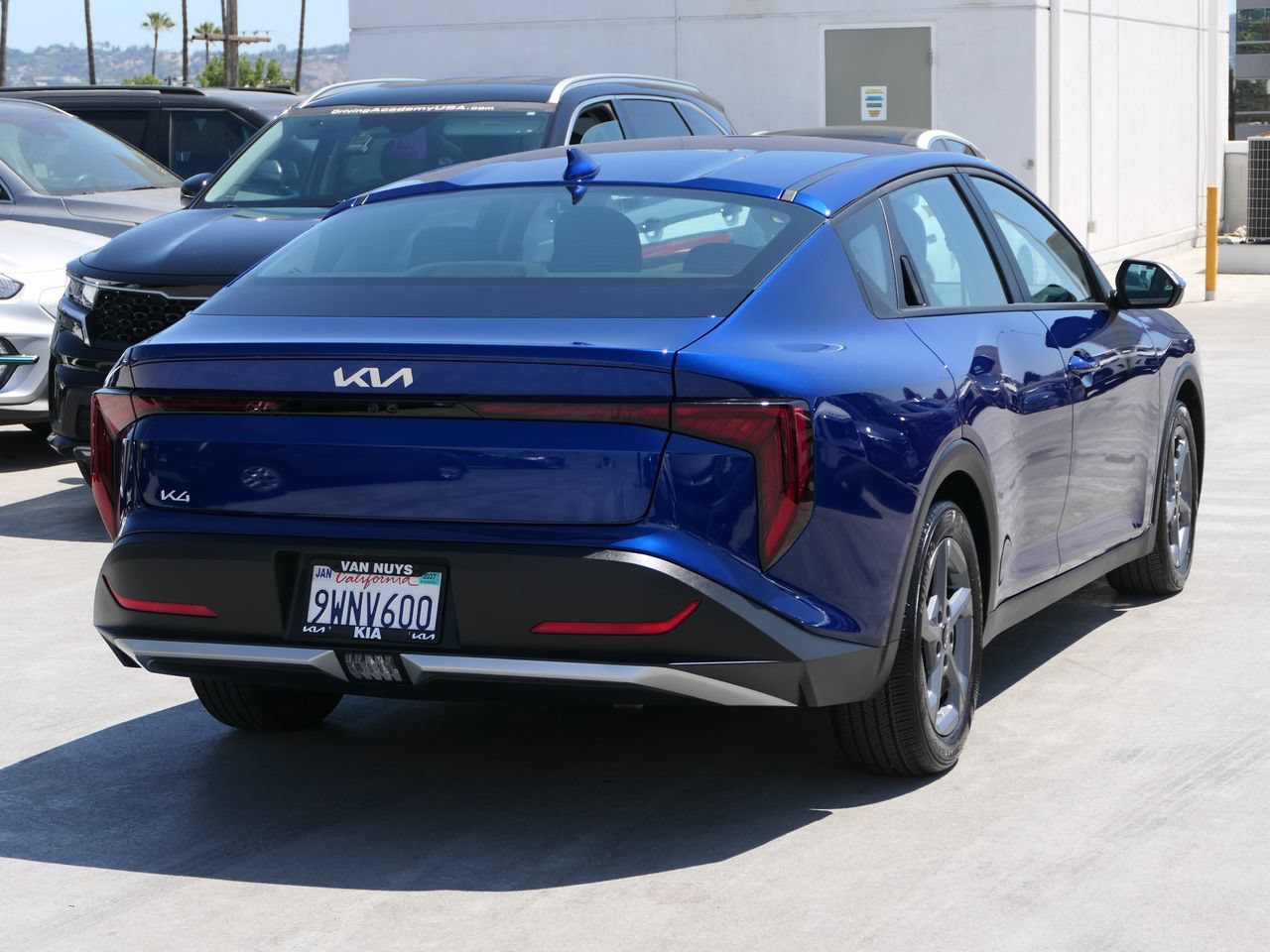 Certified 2025 Kia K4 FWD image 3