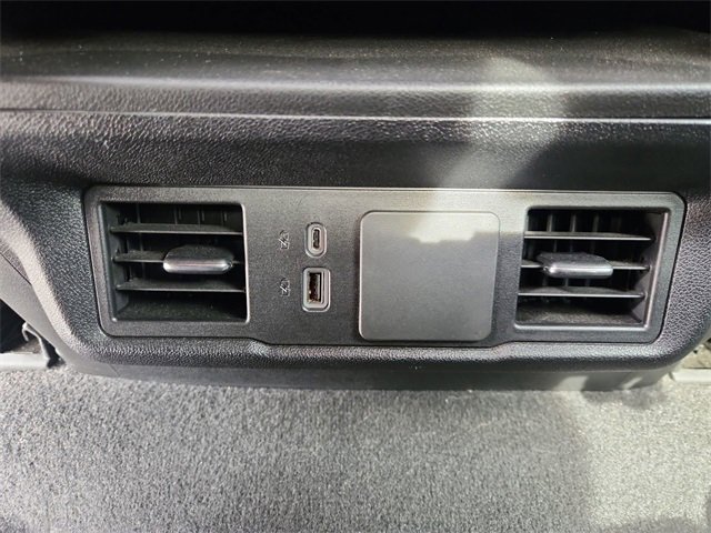 Used 2025 Chevrolet Silverado 1500 Custom image 20