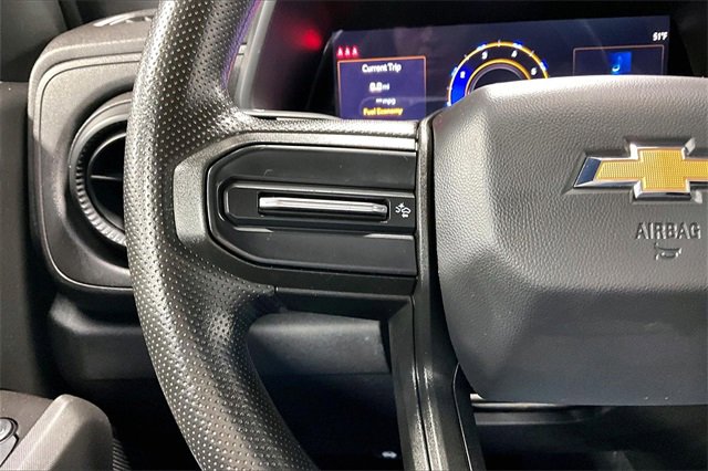 Used 2024 Chevrolet Colorado W/T image 11