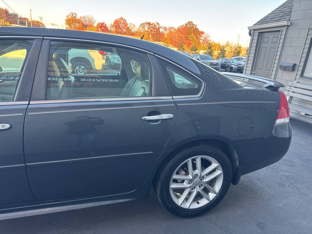 Used 2013 Chevrolet Impala LTZ FWD image 5
