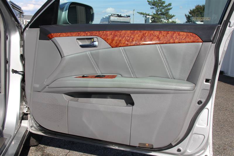 Used 2006 Toyota Avalon Limited FWD image 18