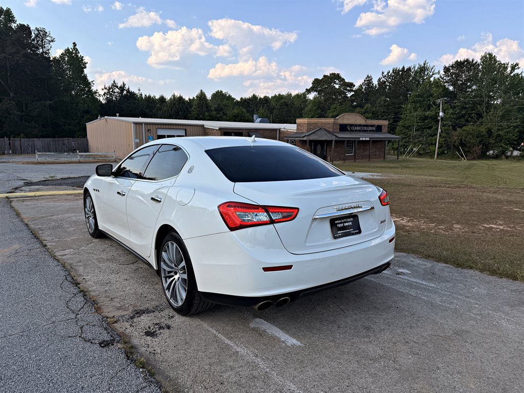 Used 2015 Maserati Ghibli RWD image 7
