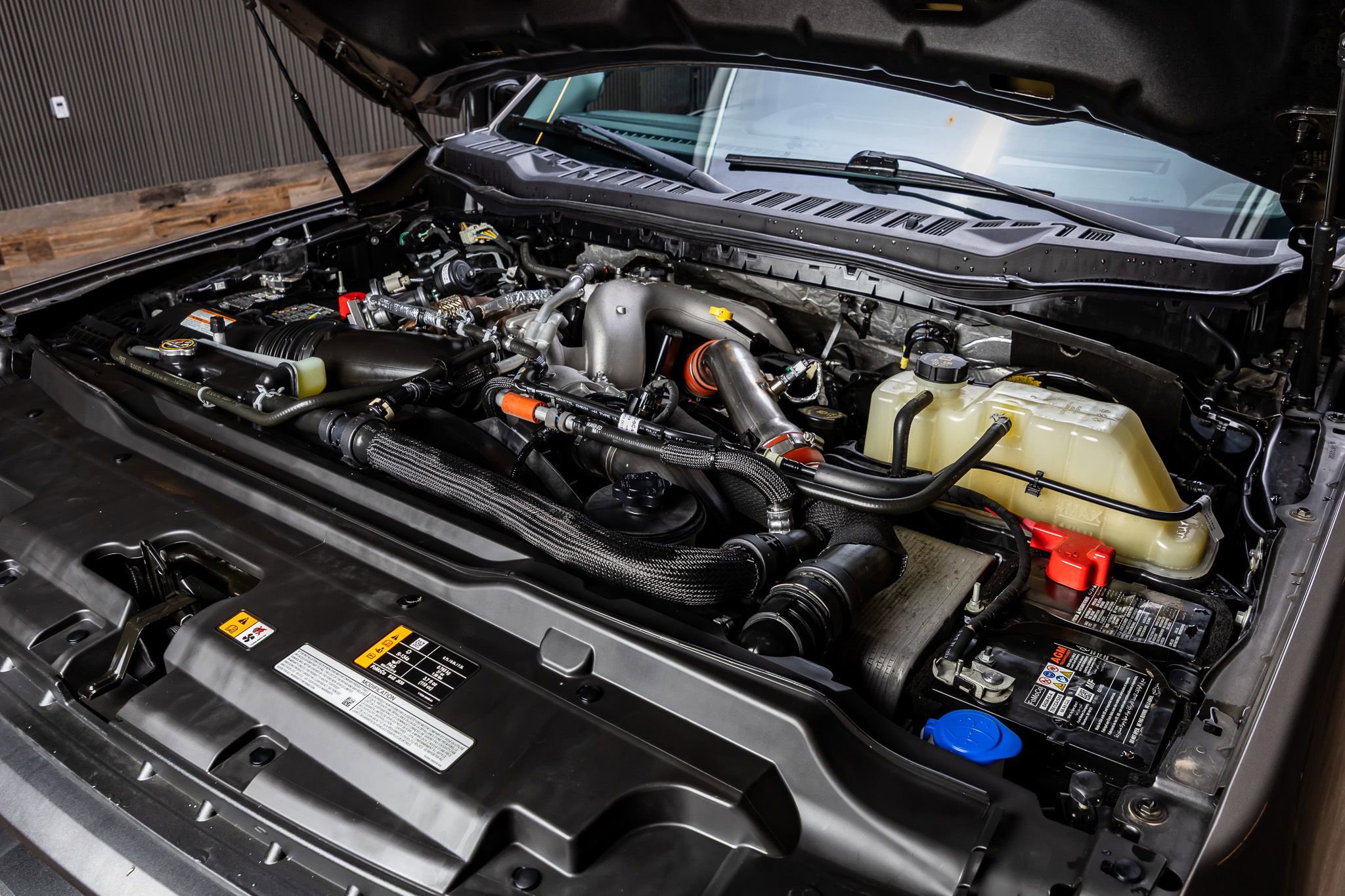 Used 2023 Ford F250 Lariat w/ Lariat Ultimate Package image 39