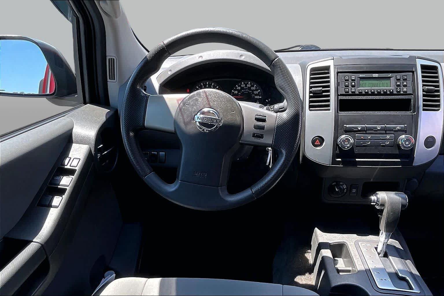 Used 2011 Nissan Xterra S AWD/4WD image 5