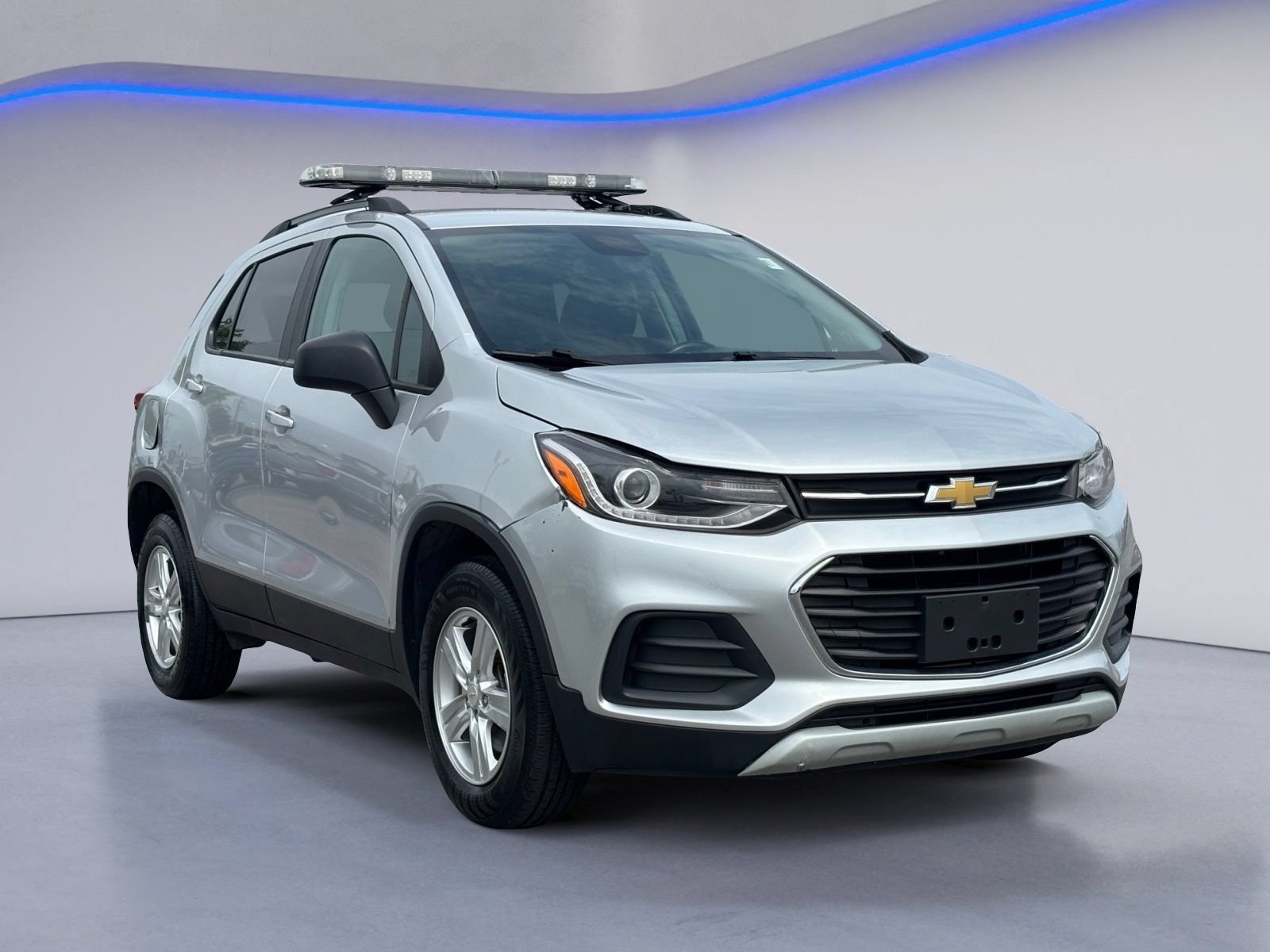 Used 2022 Chevrolet Trax LT w/ LT Convenience Package AWD/4WD image 5