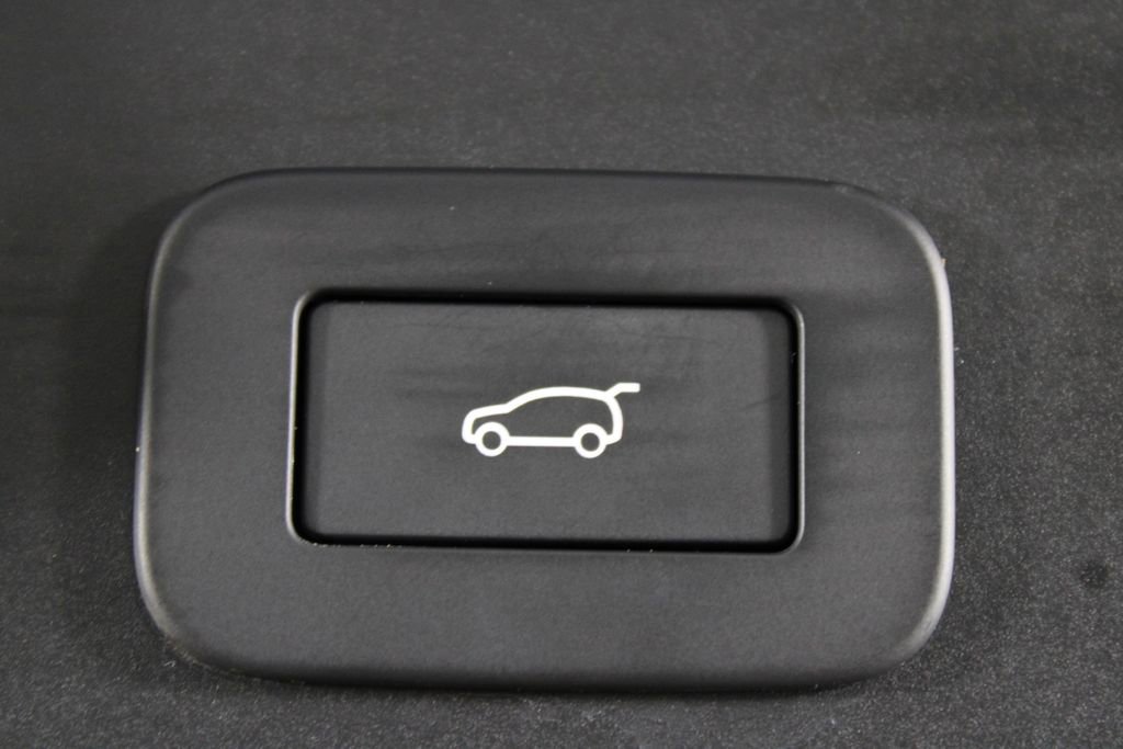 Used 2026 Land Rover Range Rover Evoque Dynamic SE image 16