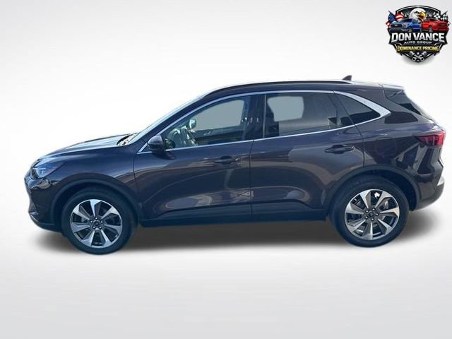 Certified 2023 Ford Escape Platinum image 2