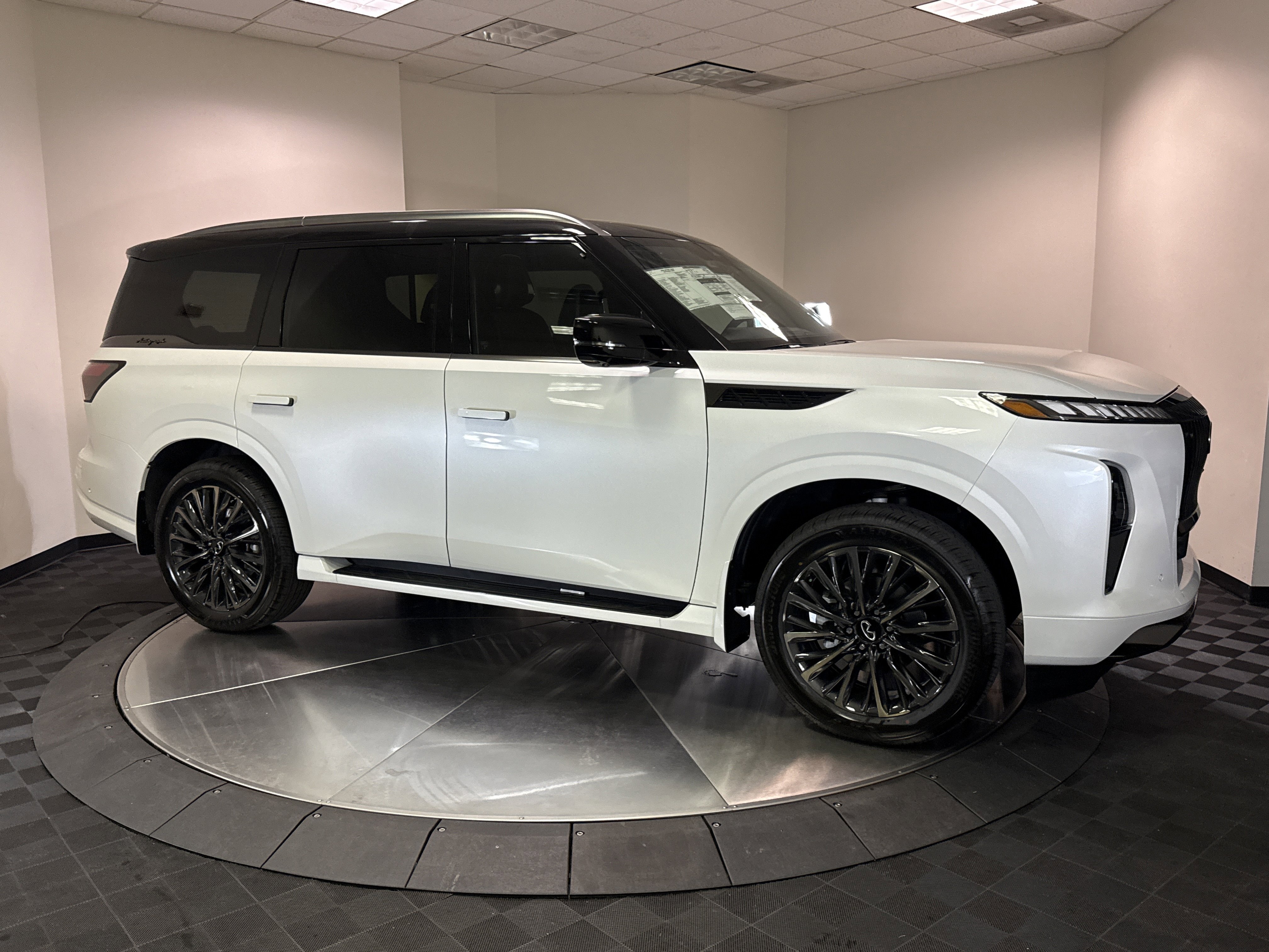 New 2026 INFINITI QX80 Autograph image 7