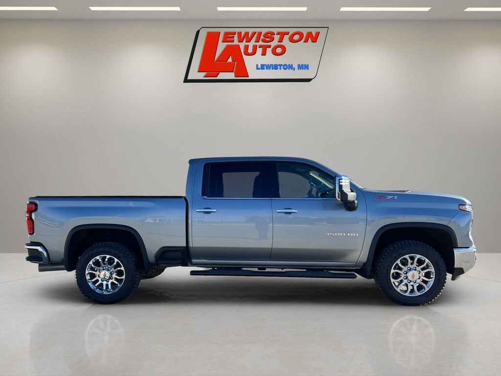 Certified 2025 Chevrolet Silverado 3500 LTZ w/ LTZ Premium Package image 12
