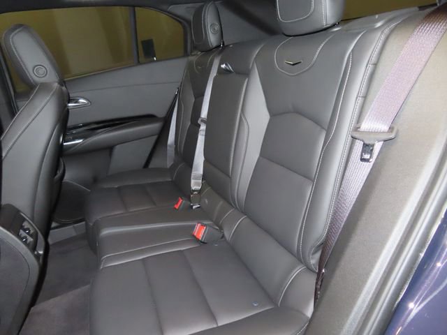 Used 2024 Cadillac XT4 Luxury w/ Cold Weather Package image 19