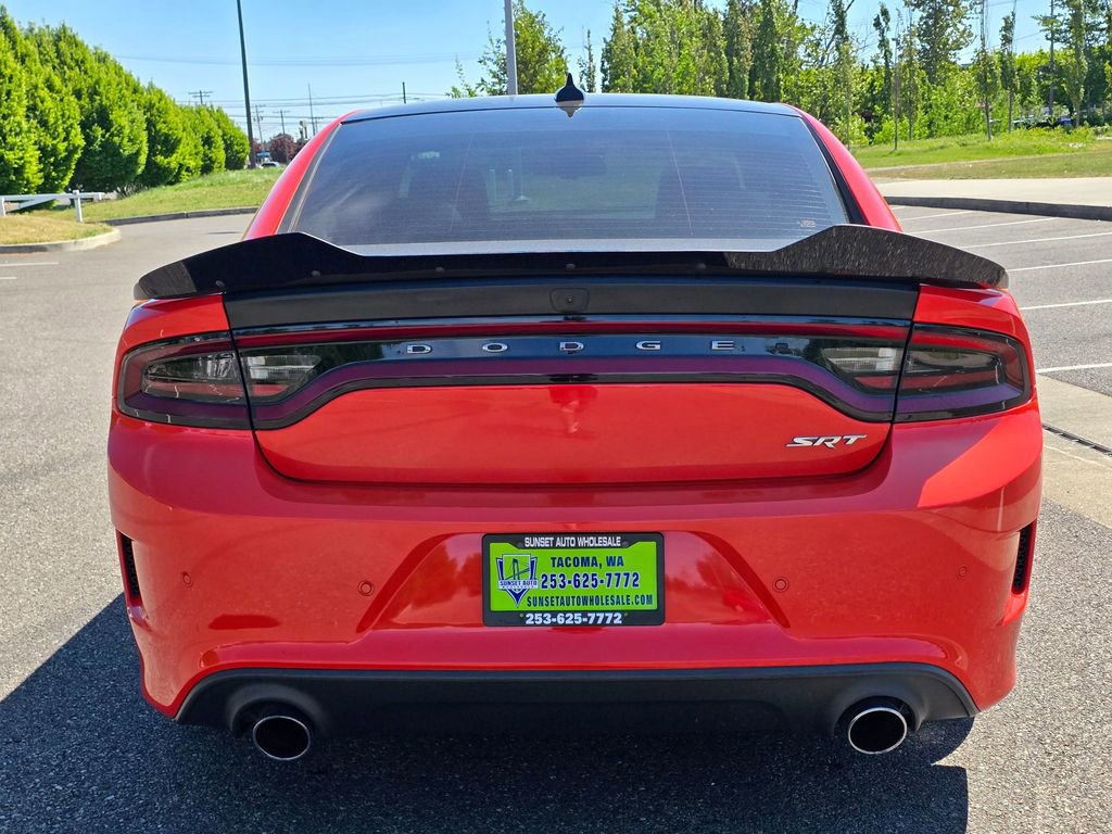 Used 2016 Dodge Charger SRT Hellcat w/ Harman/Kardon Audio Group RWD image 4
