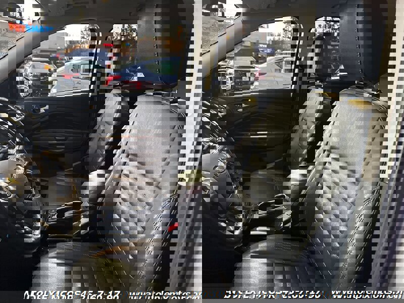 Used 2015 Ford Escape Titanium image 20