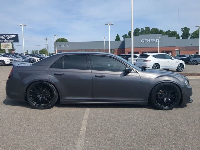 Used 2017 Chrysler 300 S w/ S Model Appearance Package RWD image 3