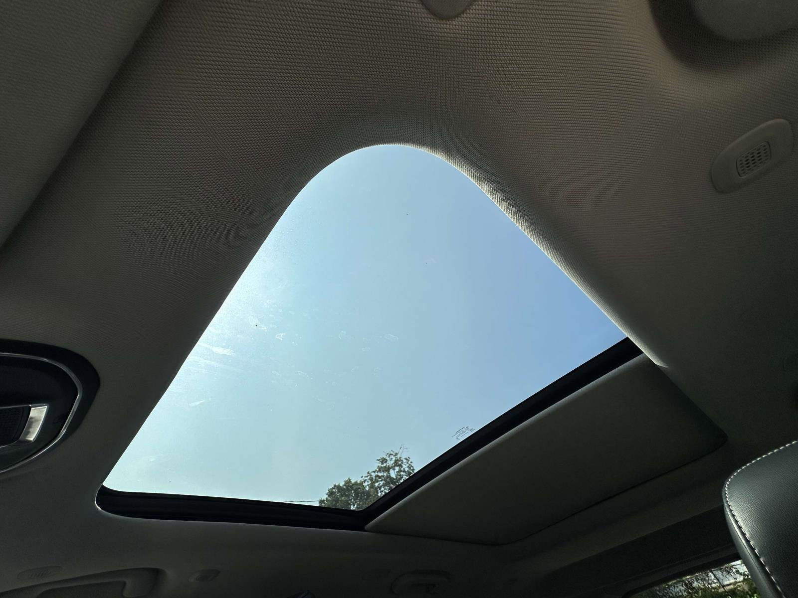 Used 2024 Jeep Grand Cherokee Limited 4xe image 33