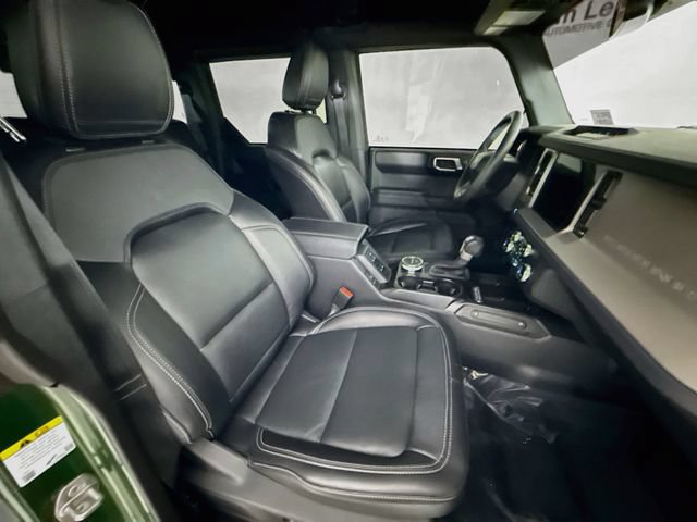 Used 2025 Ford Bronco Outer Banks AWD/4WD image 27