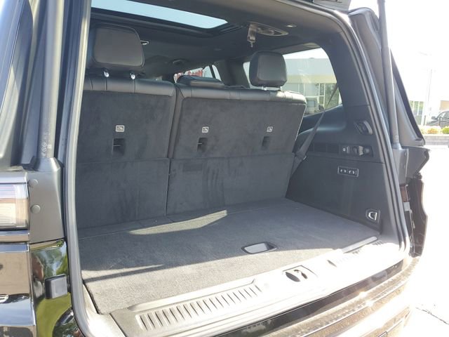 New 2026 Jeep Grand Wagoneer Limited AWD/4WD image 17