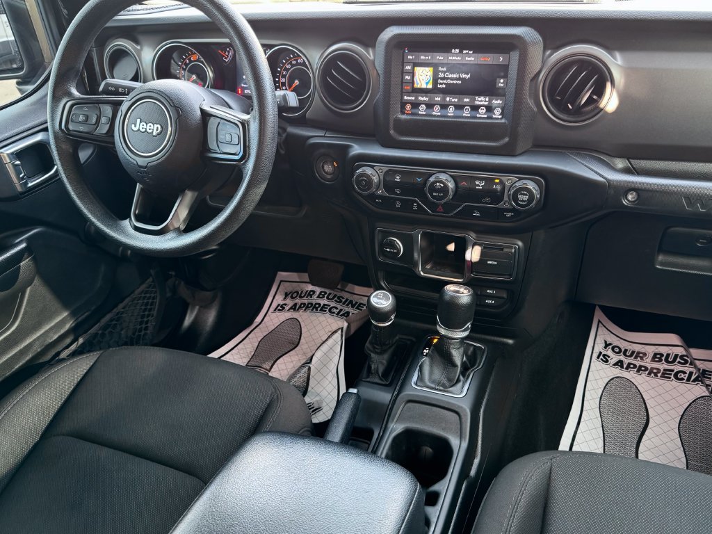 Used 2023 Jeep Wrangler Unlimited Sport AWD/4WD image 10