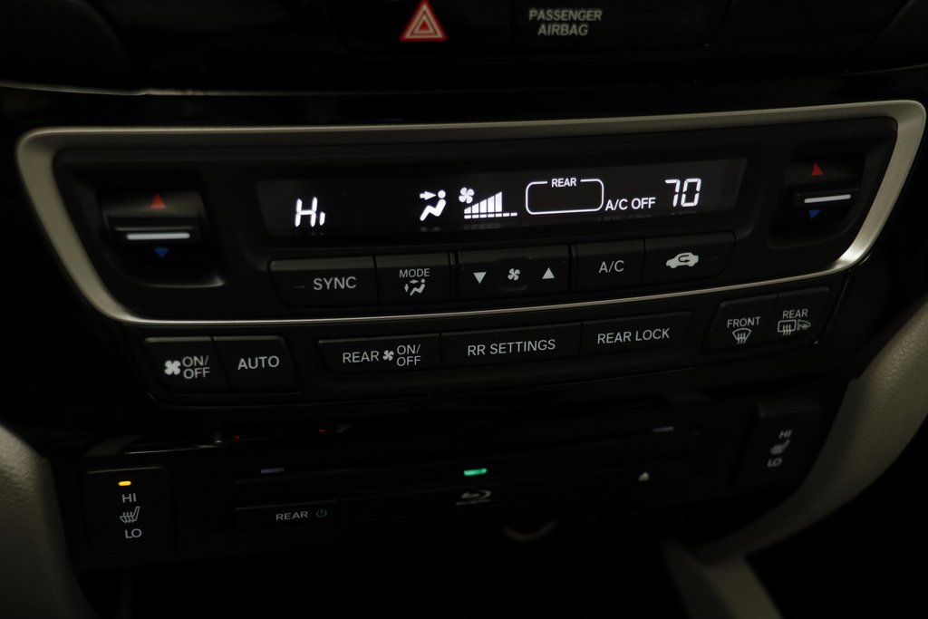 Used 2016 Honda Pilot Touring image 11