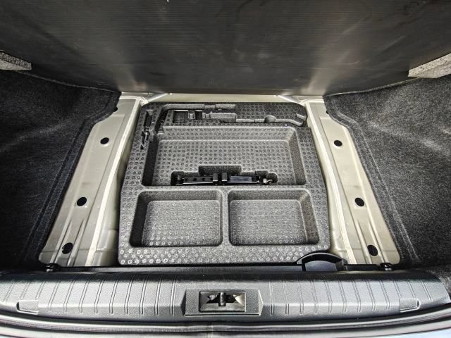 Used 2016 Subaru Legacy 3.6R Limited AWD/4WD image 39