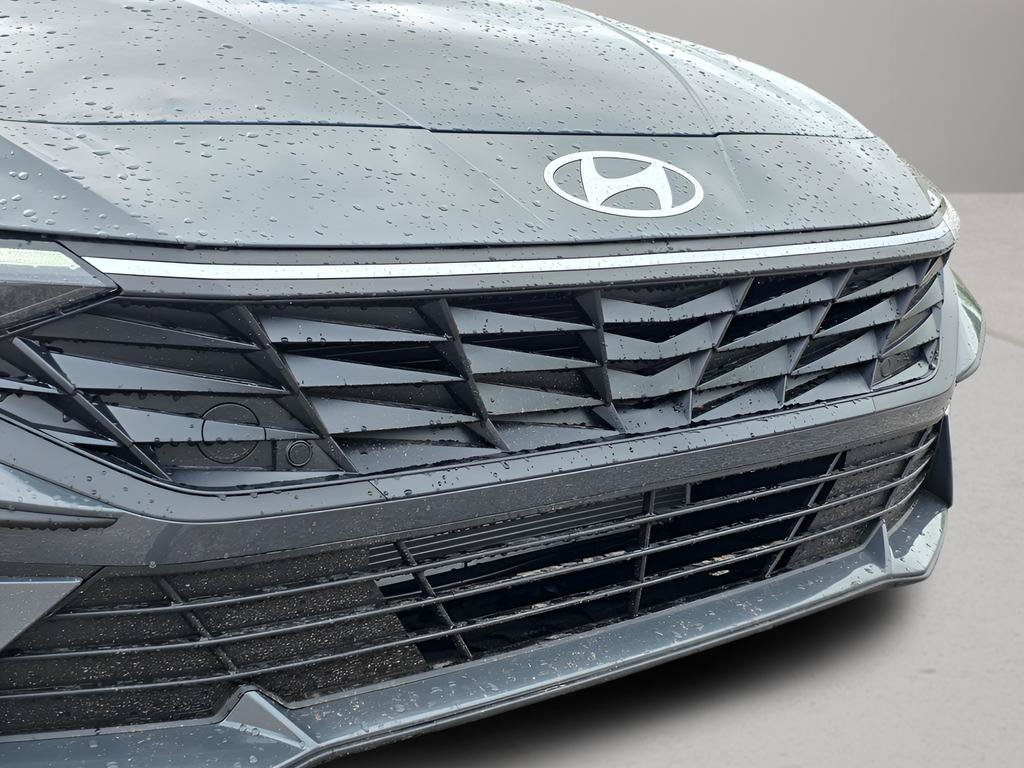New 2026 Hyundai Elantra SE w/ Cargo Package FWD image 9