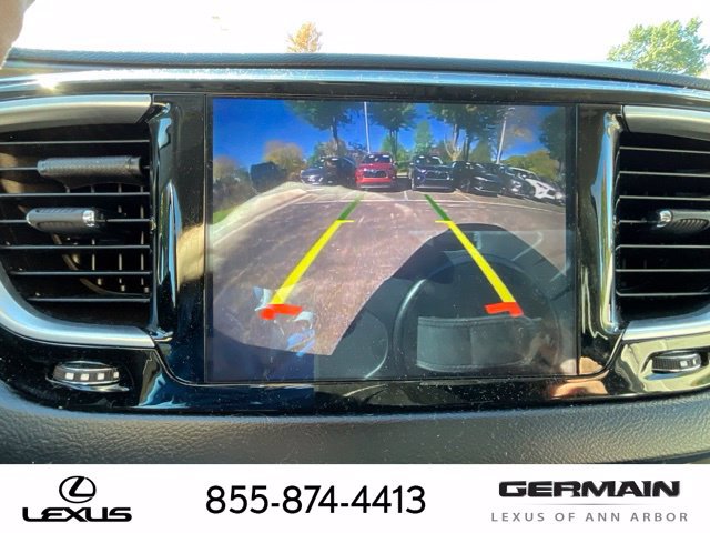 Used 2018 Chrysler Pacifica Touring-L Plus w/ Tire & Wheel Group FWD image 18