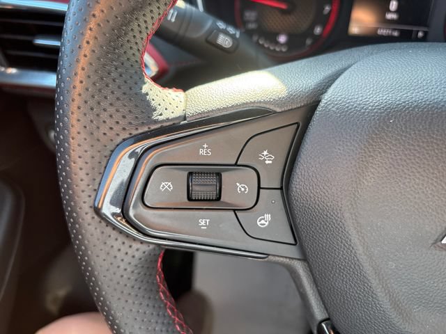 Used 2023 Chevrolet TrailBlazer RS FWD image 11