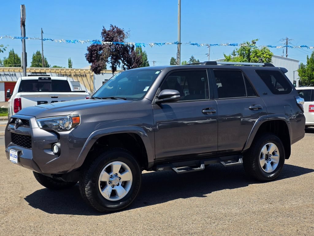 Used 2019 Toyota 4Runner SR5 Premium AWD/4WD video 1