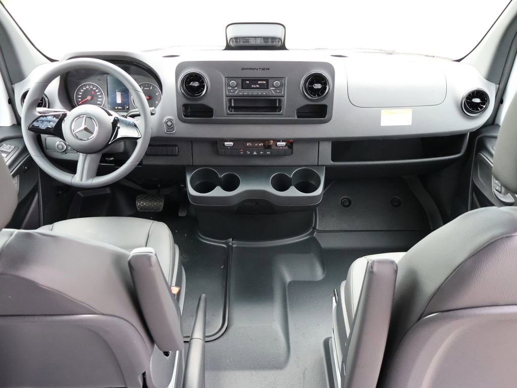 New 2025 Mercedes-Benz Sprinter 2500 image 15