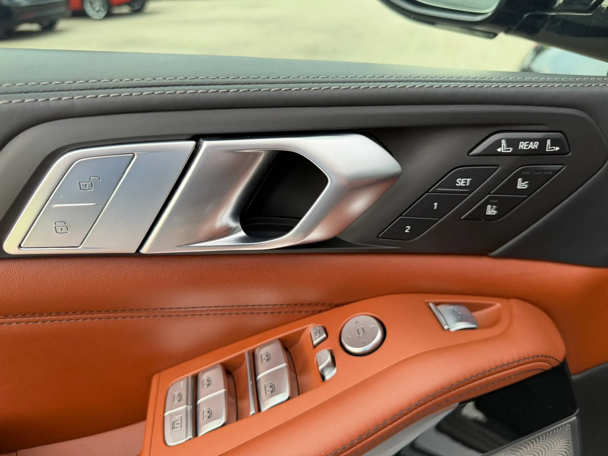 Used 2021 BMW ALPINA XB7 AWD/4WD image 19