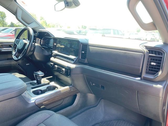 Used 2023 Chevrolet Silverado 1500 RST AWD/4WD image 29