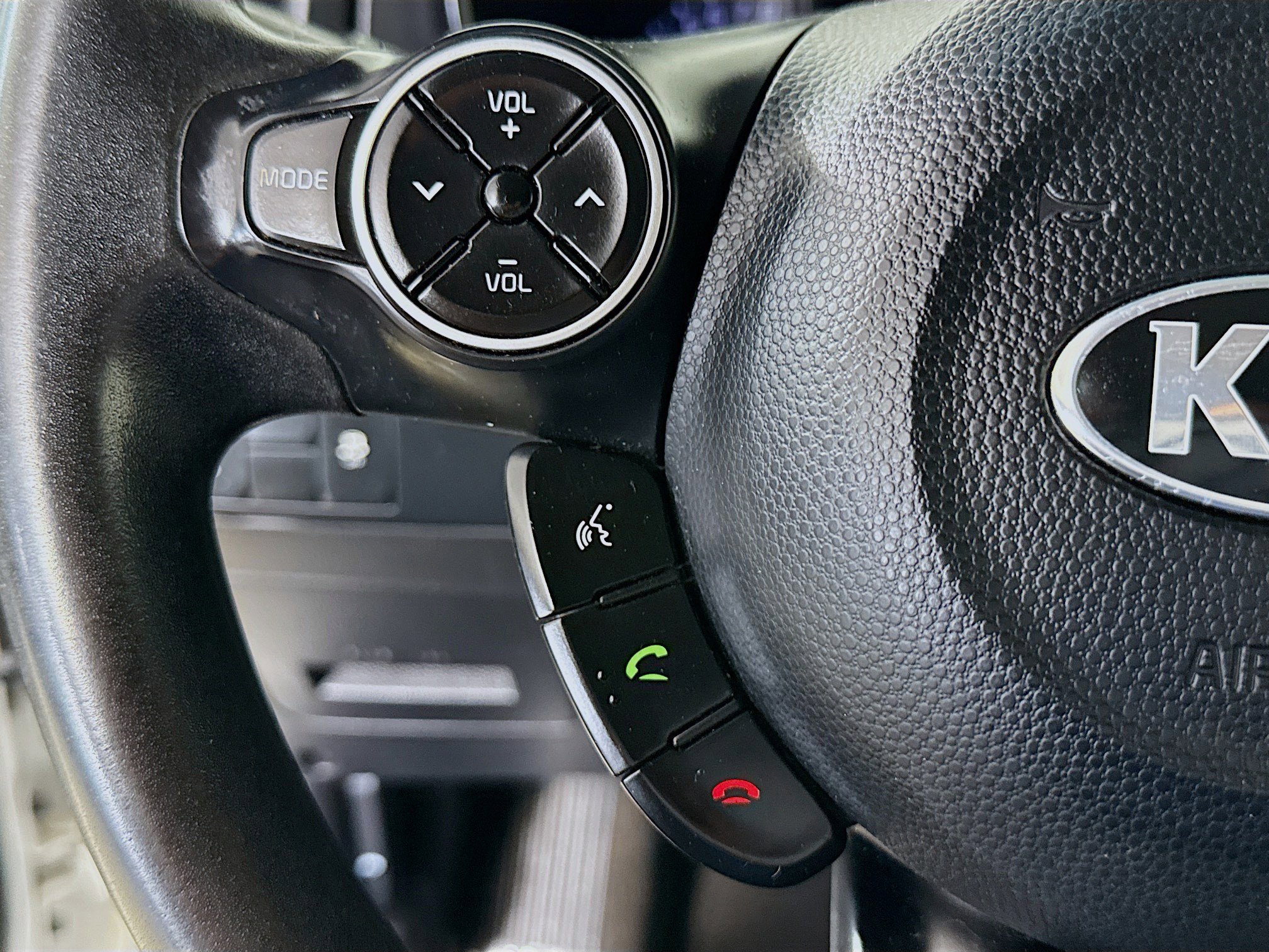 Used 2018 Kia Soul image 11