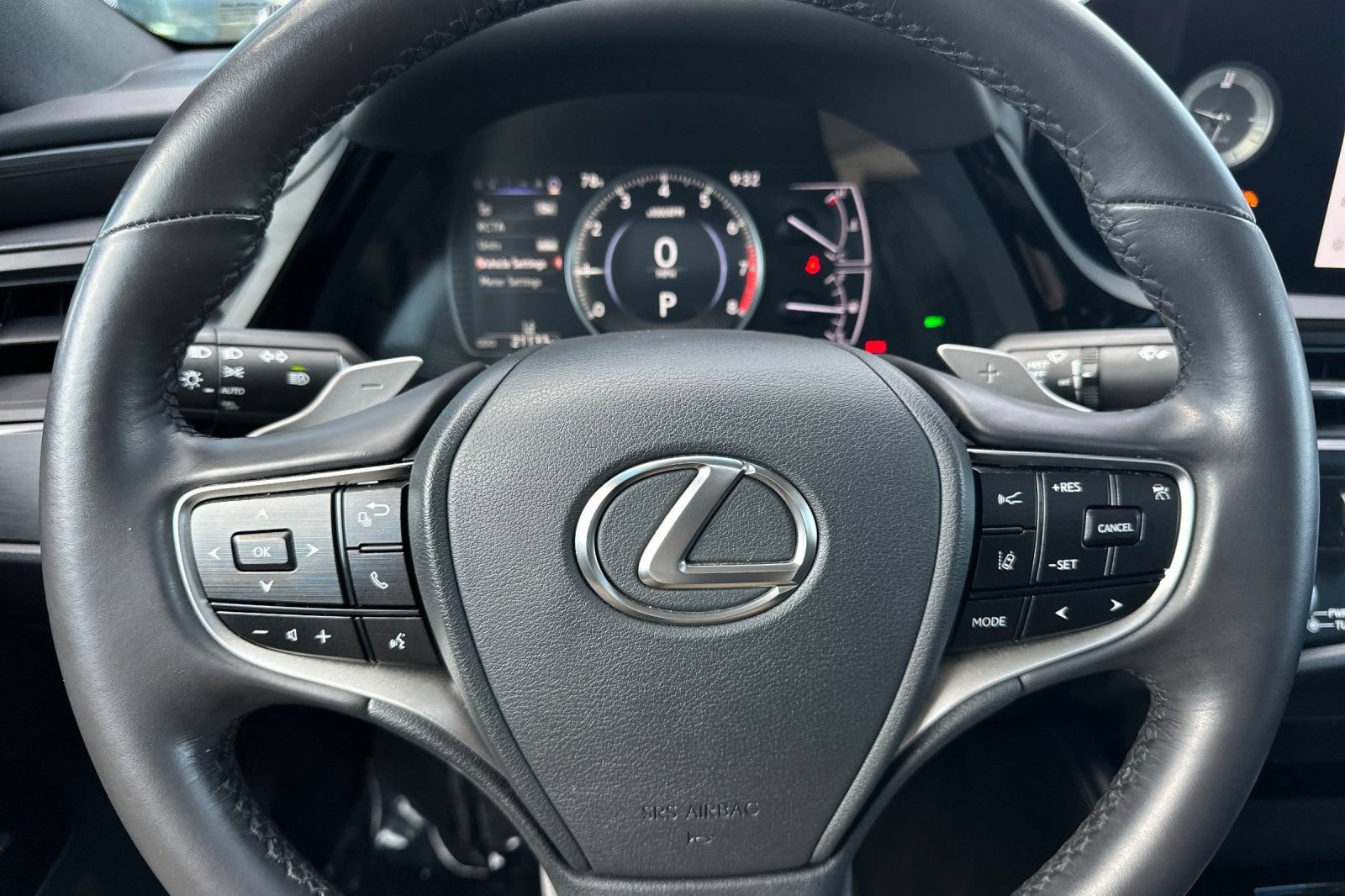 Used 2024 Lexus ES 350 w/ Accessory Package (Z2) FWD image 29